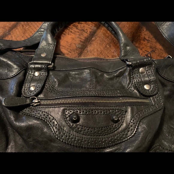 Witchery brand Elise Whip Stitch bag. - Picture 4 of 5